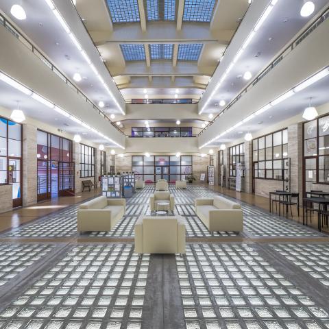 Poliklinika Bezručova